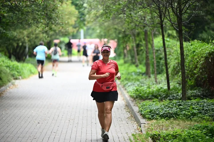 Obrazek przedstawia grafikę promocyjną wydarzenia Poranny parkrun 5 km w Parku Kopernika — Gorzów Wielkopolski