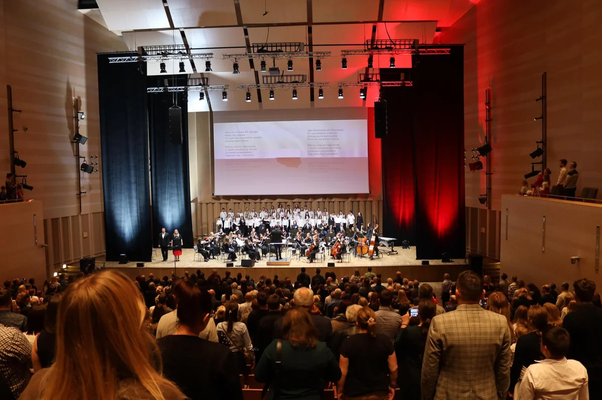 Grafika promocyjna wydarzenia POKOLORUJ Z NAMI POLSKĘ: koncert rodzinny