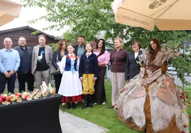 Grafika promocyjna wydarzenia II Gorzowski Festiwal Renety Landsberskiej i Miodu