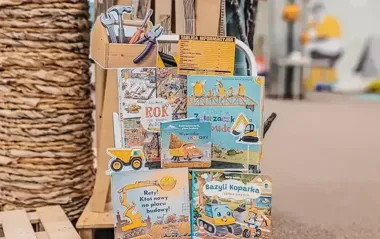 Małe ręce, wielka budowa - tak dzieci pracowały w bibliotece