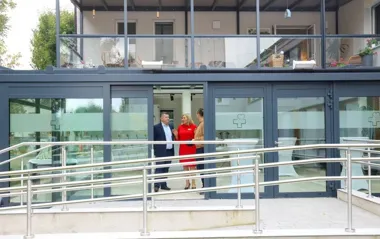 Hospicjum w Gorzowie zyskało nową przestrzeń. W centrum posadzono 5 tysięcy żonkili