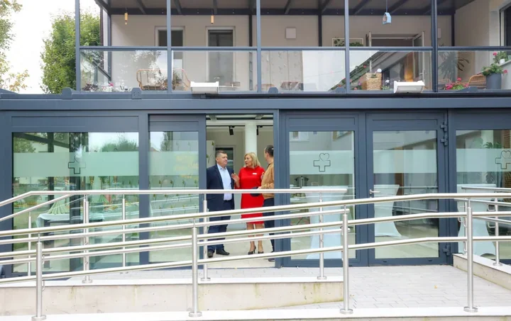 Hospicjum w Gorzowie zyskało nową przestrzeń. W centrum posadzono 5 tysięcy żonkili
