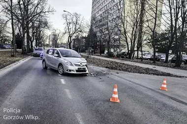 Motocyklista ranny, dwóch rowerzystów zderzyło się tego samego dnia - policja apeluje